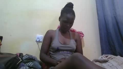 tashacute20 online show from April 6, 6:03 am