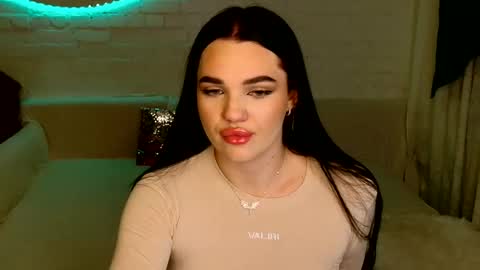 tasty_babyy online show from January 12, 7:53 pm