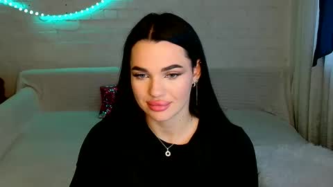 tasty_babyy online show from October 8, 1:06 pm