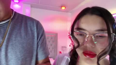 Tata and Damian  online show from April 9, 11:49 am