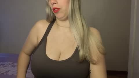 tateisblonde online show from June 2, 9:28 pm
