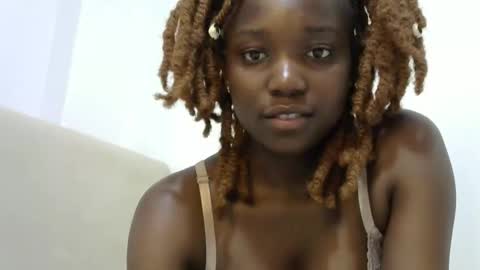 tatianadolll online show from February 7, 3:04 pm