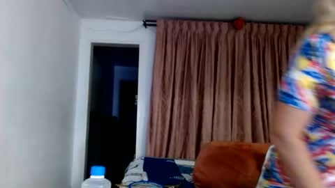 tatiana giraldo online show from May 11, 2:07 am