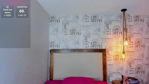 T A T I  online show from March 6, 11:15 pm