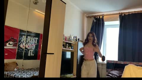 tatika_williams online show from April 8, 12:41 pm