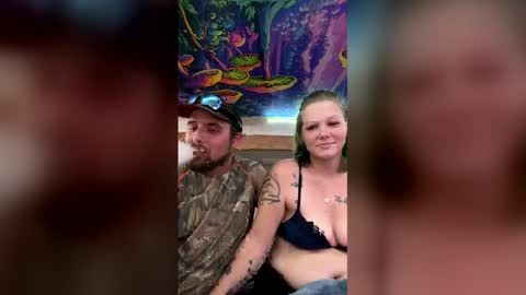 tattedxoxo online show from April 9, 3:32 am