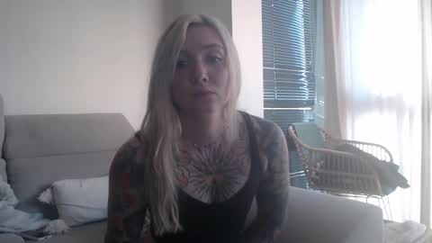 tattoobbgirl online show from November 4, 2:51 pm