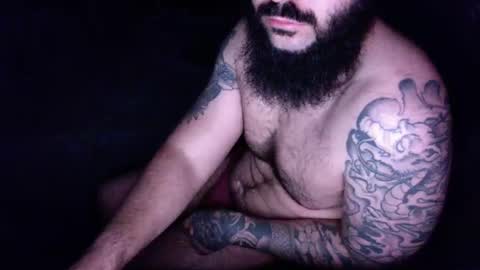 tattooedandbearded22 online show from September 22, 6:39 am