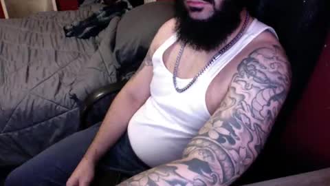 tattooedandbearded22 online show from October 21, 1:54 am