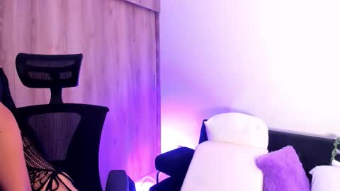 Tatty online show from November 5, 10:56 pm