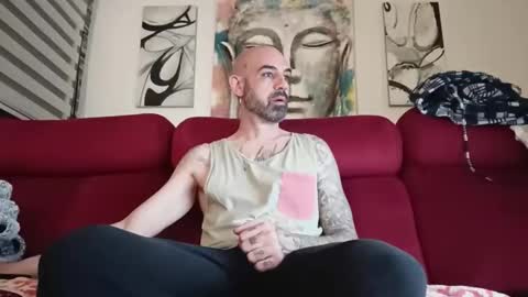 Tatuado20cm online show from April 6, 5:19 am