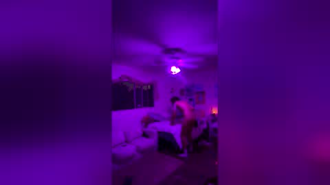 tavimew online show from May 24, 2:52 am