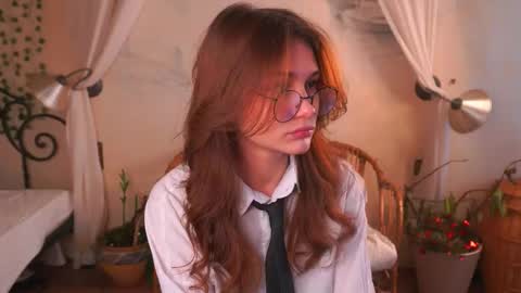 Tifany online show from March 20, 11:59 am