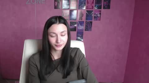 Taya online show from May 11, 5:36 am