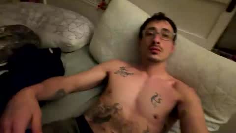 Pleaser765 online show from April 17, 3:31 am