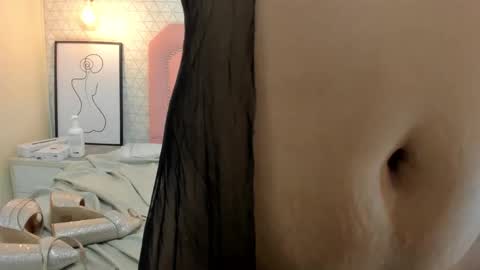 TAYLOR  online show from February 5, 7:01 am