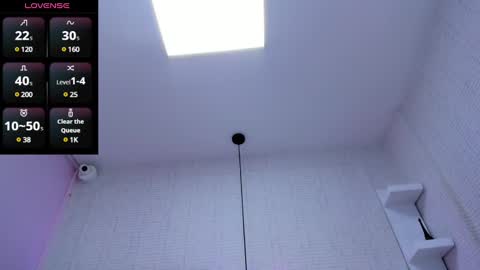 TAYLOR  online show from March 4, 6:37 am