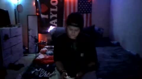 Snapshot of taylorriot chatting on September 18, 7:34 am Taylor Riot online show from September 18, 7:34 am