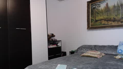 Snapshot of teasexpert4444 chatting on December 7, 10:39 am ALICIA--- online show from December 7, 10:39 am