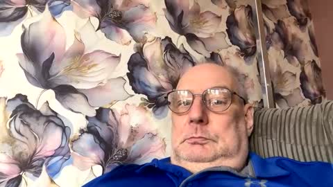 Mark online show from September 19, 11:58 am