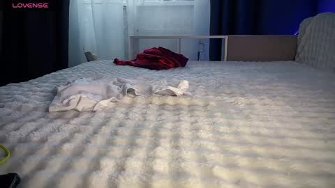 Mary     X TechnoElfff  INST    fansly kissmary online show from March 4, 11:51 am