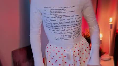 all me precious   online show from February 23, 6:37 am