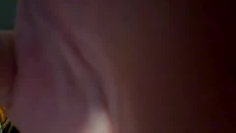 Twizzler online show from February 20, 4:07 am