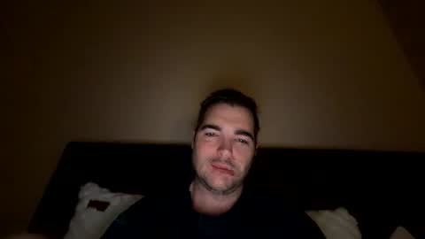 Snapshot of tejas2322 chatting on February 26, 12:20 am tejas2322 online show from February 26, 12:20 am