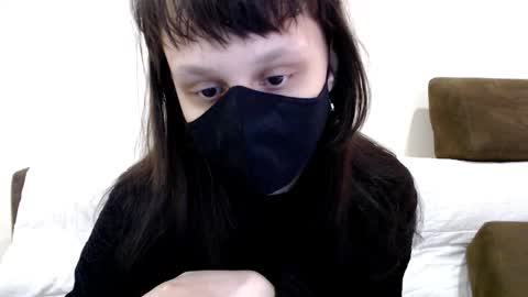 ruth online show from March 25, 12:45 pm