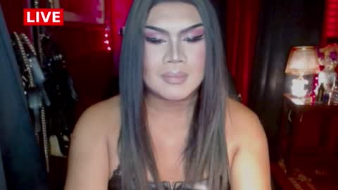 Snapshot of temptress_cocoxxx chatting on September 12, 6:32 pm Mistress Coco online show from September 12, 6:32 pm