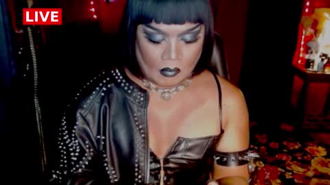 Snapshot of temptress_cocoxxx chatting on February 11, 8:52 pm Mistress Coco online show from February 11, 8:52 pm