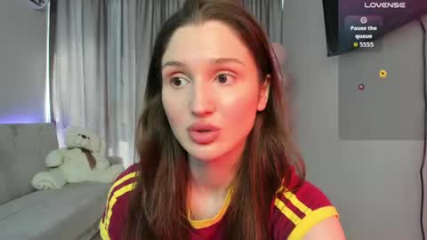 Amina online show from June 24, 12:23 pm