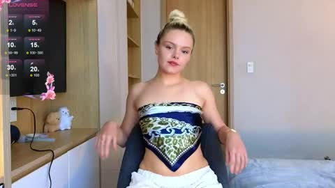 Amanda and Kenny online show from May 15, 9:18 am