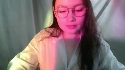tendre_amelia online show from April 9, 5:33 am
