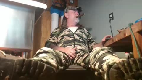 Tennredneck online show from February 16, 2:32 am