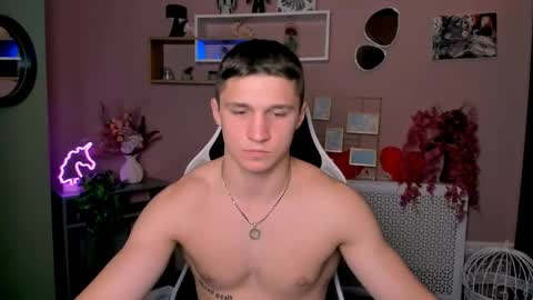 teo_sol online show from June 6, 9:04 am