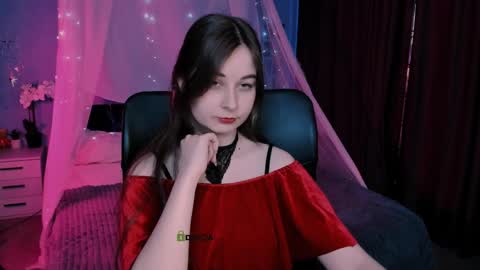 your love online show from March 29, 7:48 pm