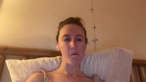 Snapshot of terraworship chatting on February 1, 7:36 am Terra Worship Findomme online show from February 1, 7:36 am