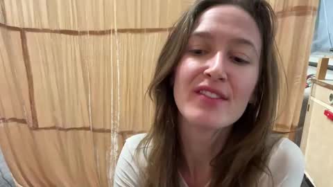 Snapshot of terraworship chatting on February 16, 10:21 pm Terra Worship Findomme online show from February 16, 10:21 pm