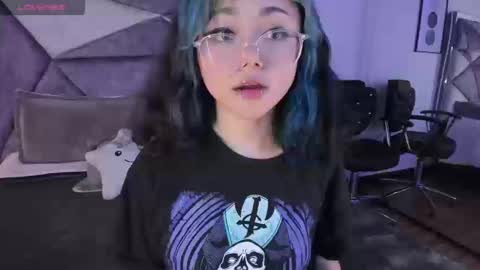 terumikitty online show from September 10, 10:55 pm