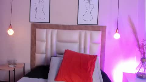 Tessamonroee online show from February 10, 6:44 pm