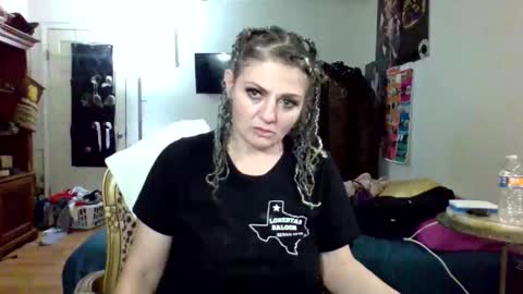 texascummmshow online show from March 26, 7:02 am