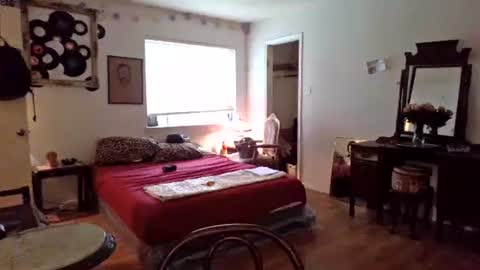 texascummmshow online show from April 14, 3:37 pm