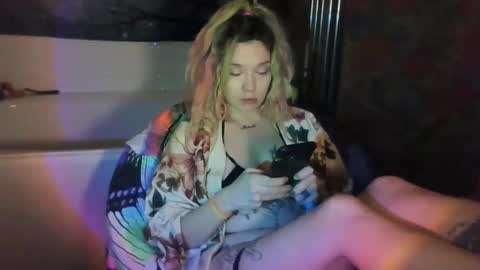 TEXASGIRLLLL online show from May 15, 2:20 am