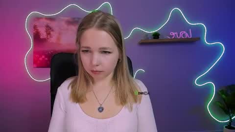 teya_starling online show from April 12, 7:45 am