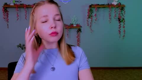 teya_starling online show from April 4, 7:48 am