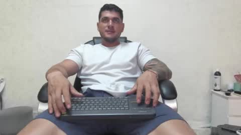 Snapshot of teylor_creed chatting on January 11, 10:51 pm teylor creed online show from January 11, 10:51 pm