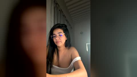 tezza smith online show from March 30, 1:38 am