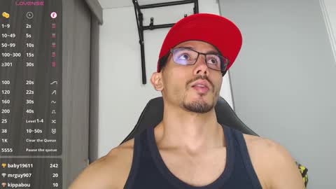 INSTAGRAM   Th1rss online show from February 11, 7:59 pm