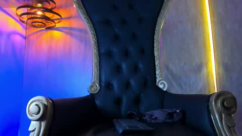 Snapshot of thaddeus_king chatting on September 28, 1:14 am thaddeus king online show from September 28, 1:14 am